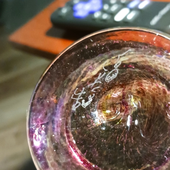 Studio glass pitcher by OFF CENTER artist Ed Francis 1997 - Picture 6 of 7